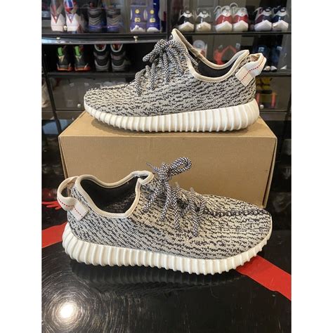 yeezy 350 lowest price.